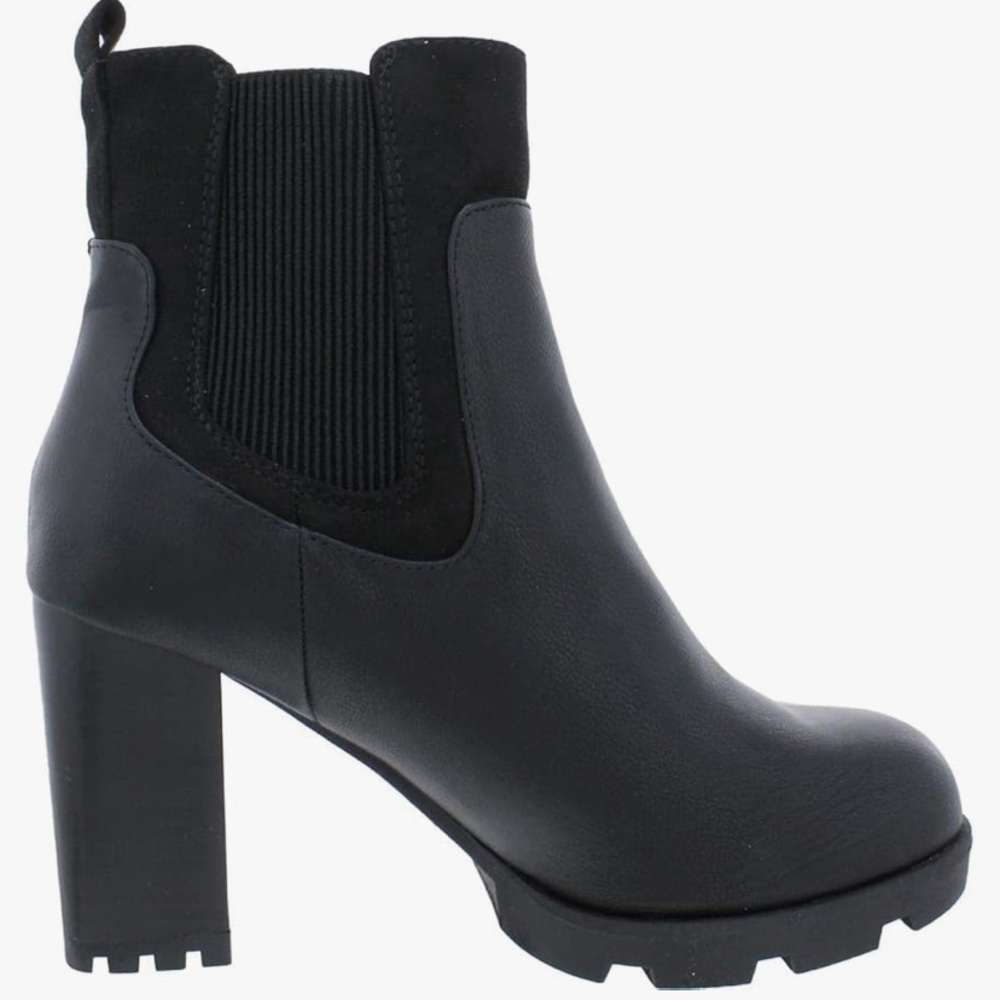 Journee Islana Comfort Foam Stacked Heel Boot